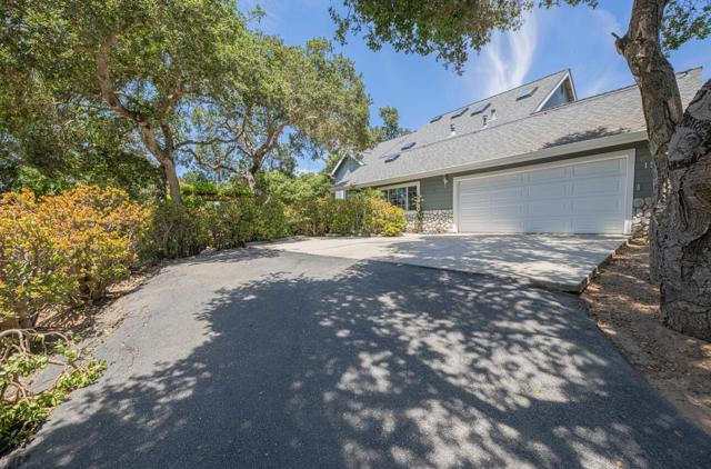 158 Echo Valley Road, Prunedale CA: https://media.crmls.org/mediaz/49dcc17c-8f97-4c0e-a934-66e099b15b58.jpg