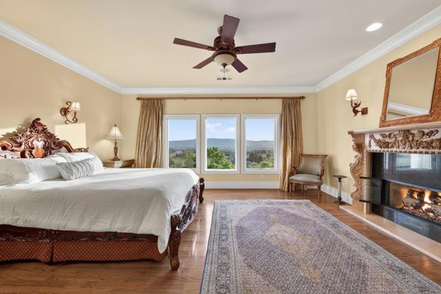 9540 Via Del Oro, Gilroy CA: https://media.crmls.org/mediaz/49dee50a-aca1-42b1-a8ab-134b9df136ed.jpg