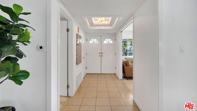 18501 Germain Street photo 4