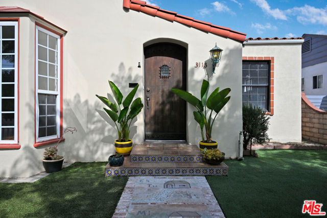 3113 Virginia Avenue photo 1