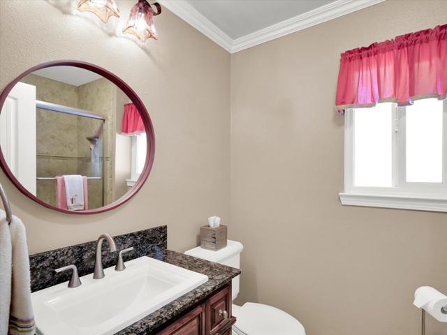 2259 S Ham Lane, Lodi CA: https://media.crmls.org/mediaz/49e27ed9-a1f9-40e3-be96-e3e021c47d27.jpg