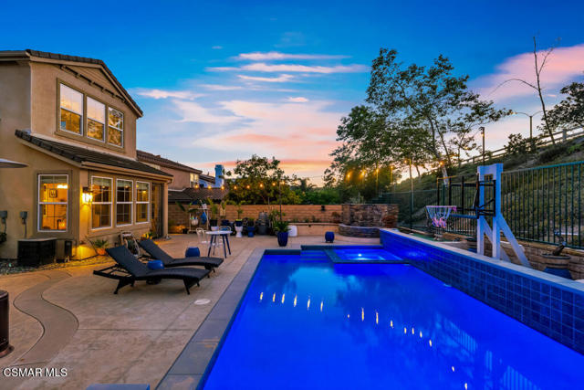 1877 Seasons Street, Simi Valley CA: https://media.crmls.org/mediaz/49e2abed-bba9-438f-bbce-562deea882d3.jpg