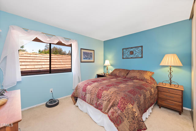 1404 Calle Lozano, Camarillo CA: https://media.crmls.org/mediaz/49e2d285-cbfe-4634-8b0a-aae4b4fd55dd.jpg