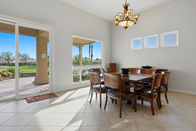 37552 Mojave Sage Street, Palm Desert CA: https://media.crmls.org/mediaz/49e31855-2134-4e0f-8d05-0f6907aca59c.jpg