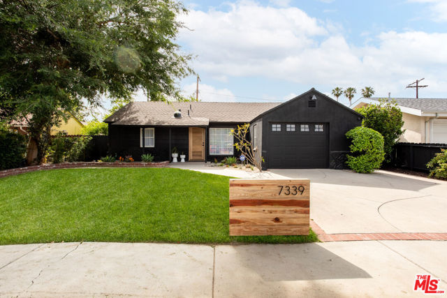 7339 LASAINE Avenue photo 2
