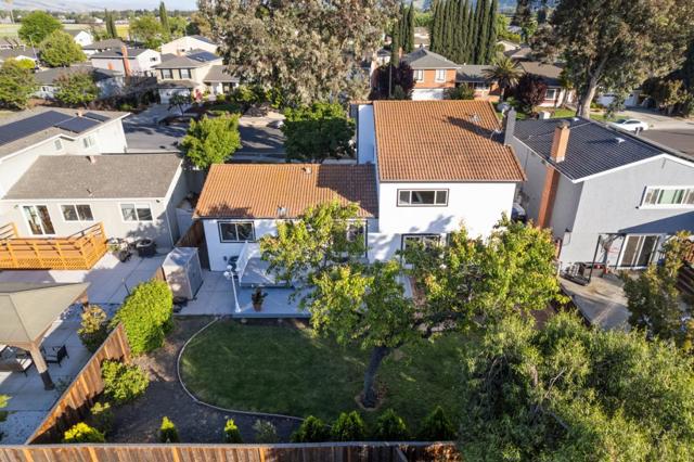 433 Hyde Park Drive, San Jose CA: https://media.crmls.org/mediaz/49e3d25d-b7cd-4767-8659-27f238aa4f44.jpg
