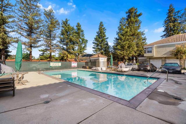 525 Quailbrook Court, San Jose CA: https://media.crmls.org/mediaz/49e418a2-ef18-4489-93ee-78ead001066d.jpg