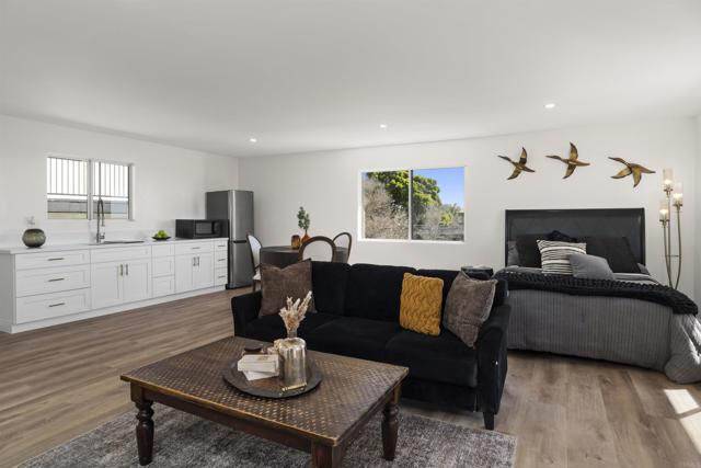 Detail Gallery Image 65 of 72 For 2841 Lloyd Street, San Diego,  CA 92117 - 5 Beds | 3/1 Baths