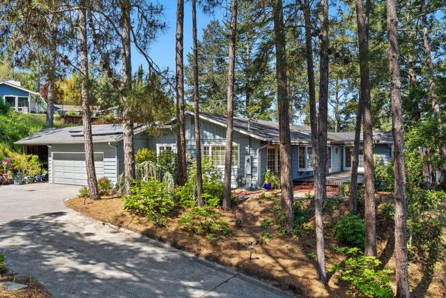 240 Baja Sol Drive, Scotts Valley CA: https://media.crmls.org/mediaz/49e545ea-e588-4226-ae79-f17df36677de.jpg