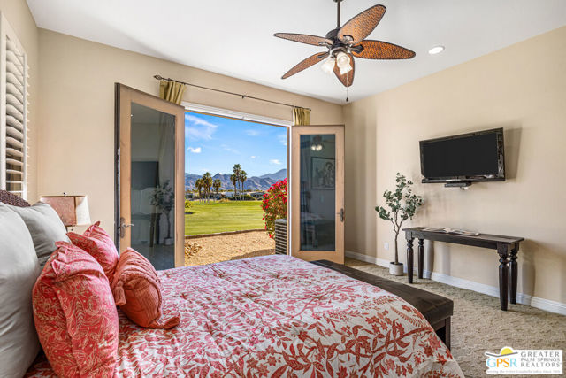 4284 Arcada Street, Palm Springs CA: https://media.crmls.org/mediaz/49e55810-064b-4696-b650-53589e93713f.jpg