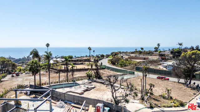 Drew Fenton | 16616 Merrivale Lane Pacific Palisades CA | MLS: 7485844 Drew Fenton | 16616 Merrivale Lane Pacific Palisades CA | MLS: 7485844