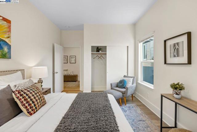 Image 17 of 46 For 1206 23rd Street