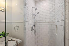 800 Lake Sherwood Drive, Lake Sherwood CA: https://media.crmls.org/mediaz/49e8f564-b9a2-4cfc-a935-8130403789ca.jpg
