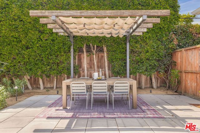 2590 Armacost Avenue, Los Angeles CA: https://media.crmls.org/mediaz/49e904ab-774b-4ff7-9b70-1ceb86924010.jpg