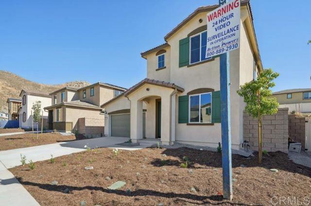19420 Brush Creek Way, Lake Elsinore CA: https://media.crmls.org/mediaz/49e9e0cd-a86d-4945-b934-4ef5fc5d139e.jpg