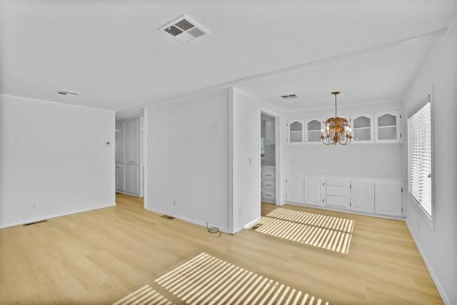 7 Seashell Circle, Half Moon Bay CA: https://media.crmls.org/mediaz/49ebb63b-f600-40fd-a644-3fc90be156c8.jpg