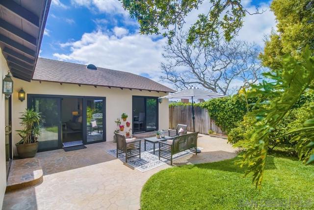 3886 Santa Cruz, San Diego CA: https://media.crmls.org/mediaz/49ed4787-a90a-4e89-b5c1-2d7cc6b9a3f8.jpg