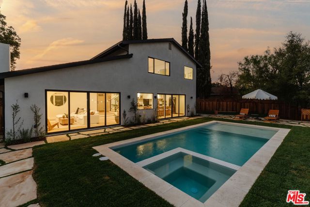29204 Deep Shadow Drive, Agoura Hills CA: https://media.crmls.org/mediaz/49ed7daa-6c94-46c8-b34d-11b7b501b016.jpg