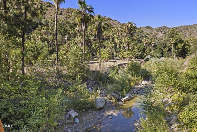 16825 Maricopa Highway, Ojai CA: https://media.crmls.org/mediaz/49eeb49c-0347-461c-ba3c-03ce85b09f7e.jpg