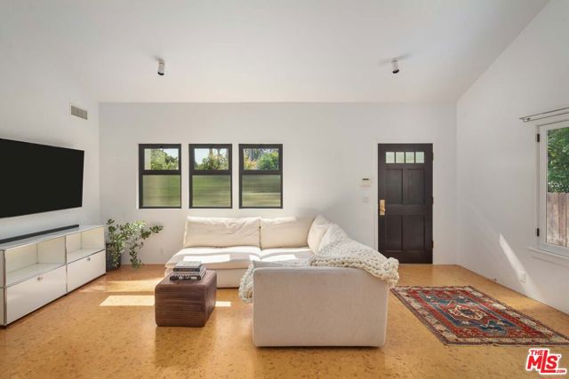 630 N Alta Vista Boulevard, Los Angeles CA: https://media.crmls.org/mediaz/49ef54c0-5c87-4513-b8e3-a3dcd5f1148b.jpg