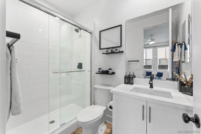 Image 16 of 51 For 1567 Corte Botanicas