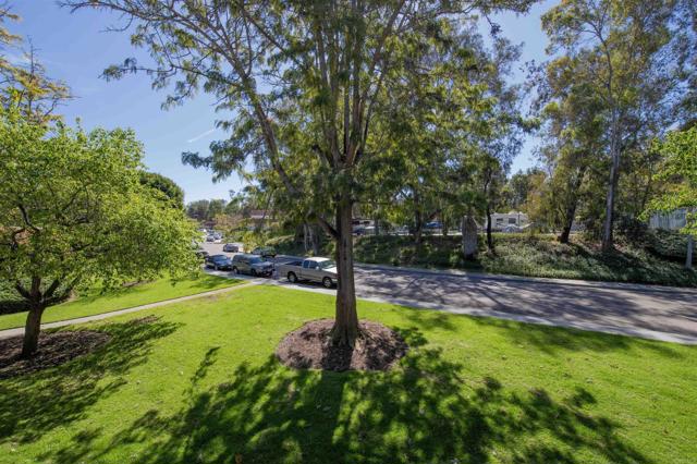 Detail Gallery Image 14 of 19 For 2925 via Libertad, Carlsbad,  CA 92010 - 3 Beds | 2/1 Baths