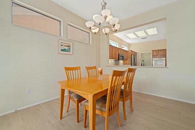 78270 Quail Run, Palm Desert CA: https://media.crmls.org/mediaz/49f070e2-15ce-4d1e-9567-b5c6875bad71.jpg