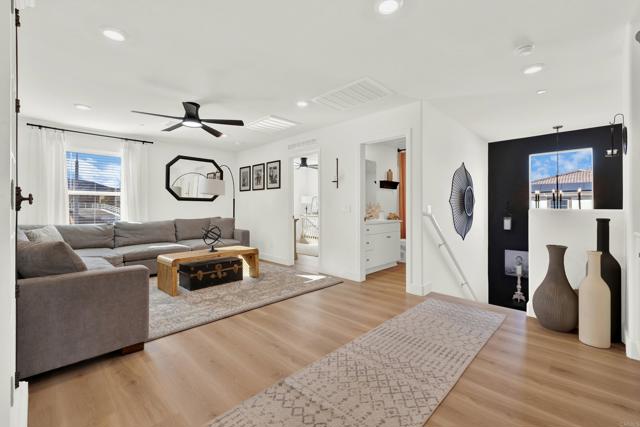 36540 Diego Springs Ave, Murrieta CA: https://media.crmls.org/mediaz/49f092a0-b04a-4628-81aa-83f47cd6ef80.jpg