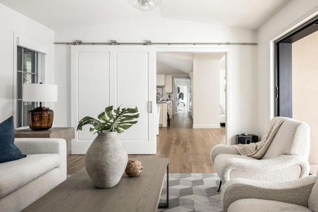 1879 Tahiti Drive, Costa Mesa CA: https://media.crmls.org/mediaz/49f1261d-f71a-4162-9c9b-477ed674f1b9.jpg