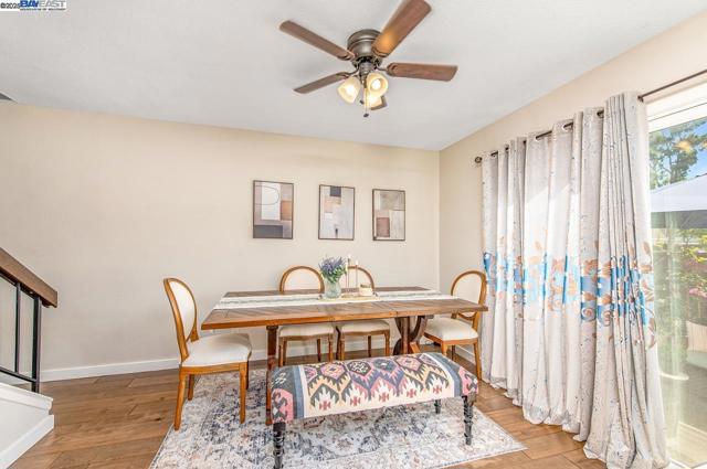 3732 Carrigan Cmn, Livermore CA: https://media.crmls.org/mediaz/49f30ef2-5496-4ee2-b7f8-e50b0211598b.jpg
