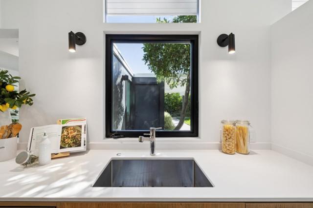 1651 Lexington, San Mateo CA: https://media.crmls.org/mediaz/49f418c0-f69c-4399-b85d-ca3f53ace6ef.jpg