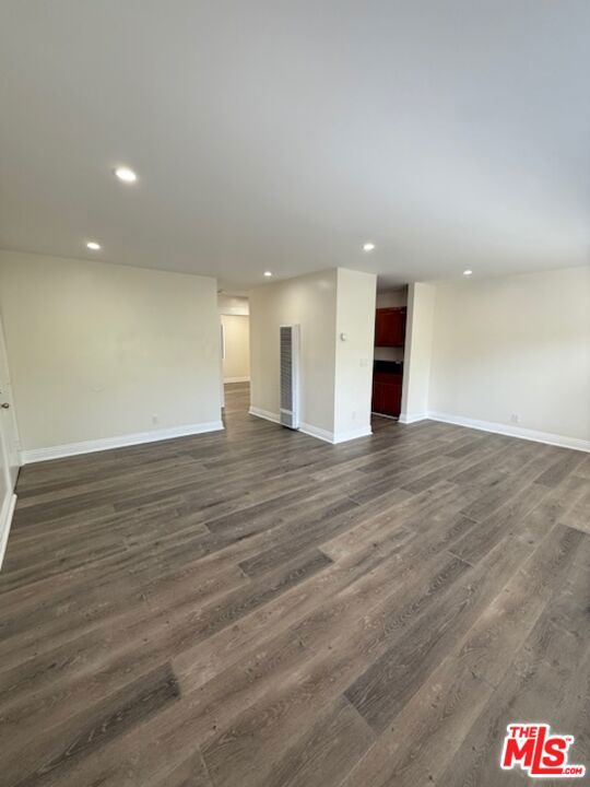 1717 S Burlington Avenue, Los Angeles CA: https://media.crmls.org/mediaz/49f42de4-6b7b-4835-a2a3-74fc98b4b78c.jpg