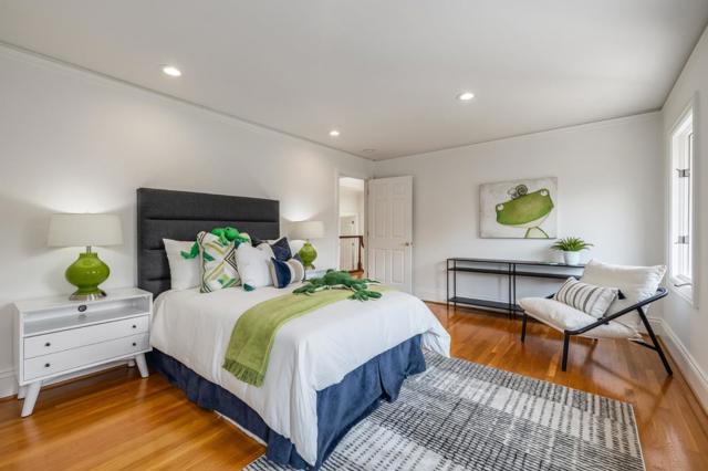 733 Northampton Drive, Palo Alto CA: https://media.crmls.org/mediaz/49f45b96-6530-4907-951e-91f520c43e39.jpg