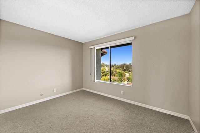 1866 Forestdale Drive, Encinitas CA: https://media.crmls.org/mediaz/49f49606-62fc-4102-bb55-b87242660716.jpg