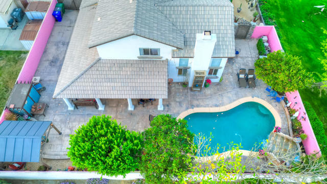 80687 Veranda Lane, Indio CA: https://media.crmls.org/mediaz/49f4accf-030b-489f-b7cd-b30a1c24058c.jpg