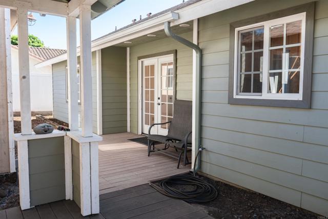 Detail Gallery Image 3 of 31 For 639 First Ave a,  Chula Vista,  CA 91910 - 3 Beds | 3 Baths