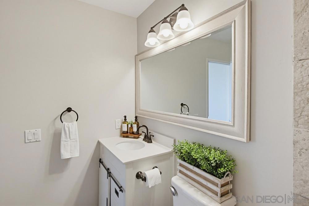 320 James St - photo 12