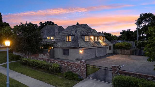 8 Los Laureles Avenue, Salinas CA: https://media.crmls.org/mediaz/49f6a330-7613-4f93-b54d-11ff36e82302.jpg