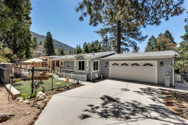 25001 Rim Rock Rd, Idyllwild, CA 92549