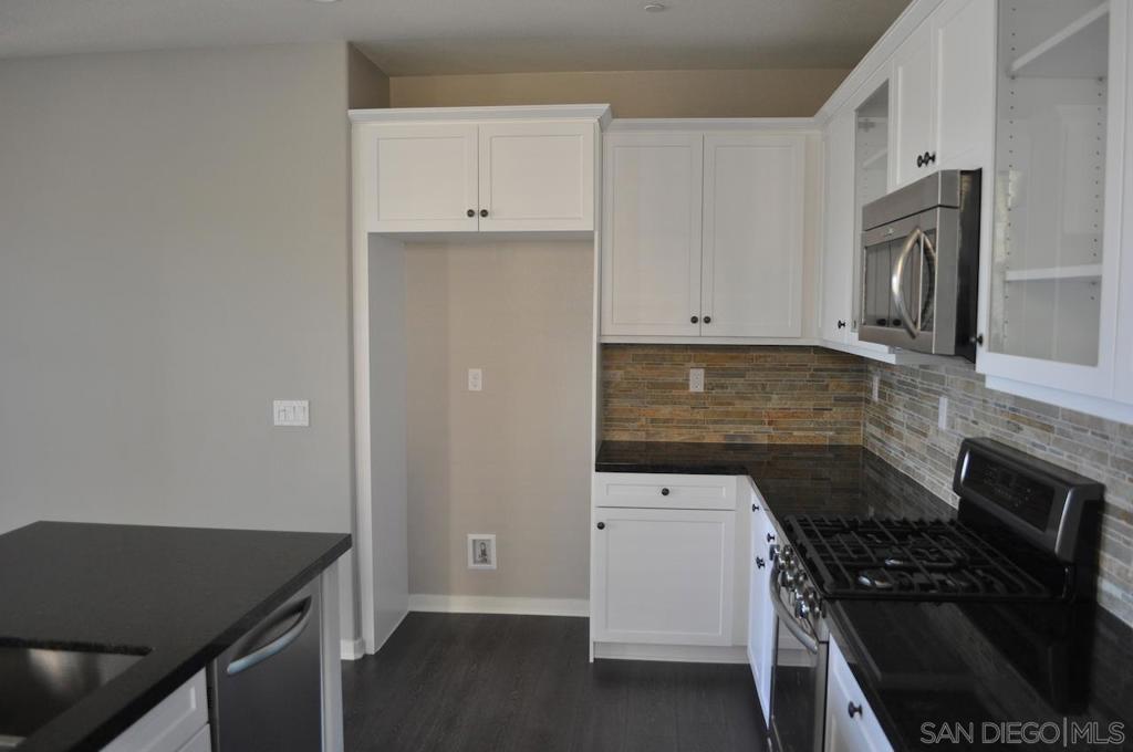 7877 Altana Way - photo 5