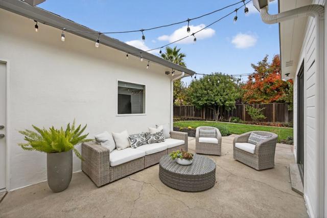 866 Stonehurst Way, Campbell CA: https://media.crmls.org/mediaz/49f95f9c-4130-4115-94e1-3cf454df0bbb.jpg