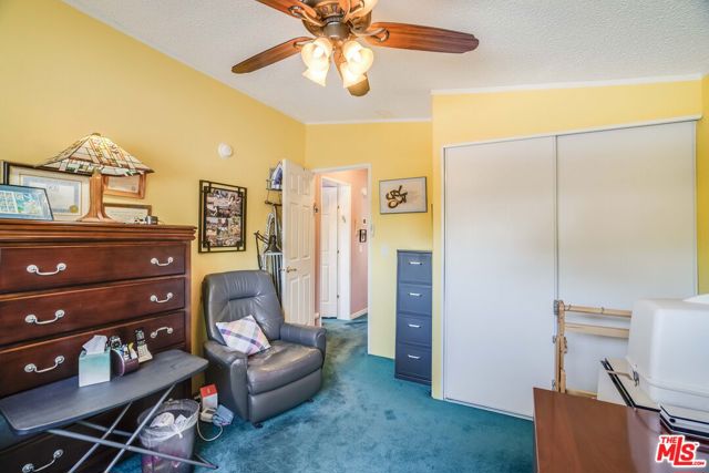 1111 Cherokee, Topanga CA: https://media.crmls.org/mediaz/49f9e27a-104e-4666-872b-6de49cd63445.jpg