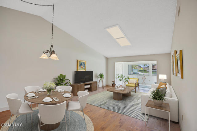 31310 Village 31, Camarillo CA: https://media.crmls.org/mediaz/49fa652b-d5c0-4996-a7a9-995492e6a5f1.jpg