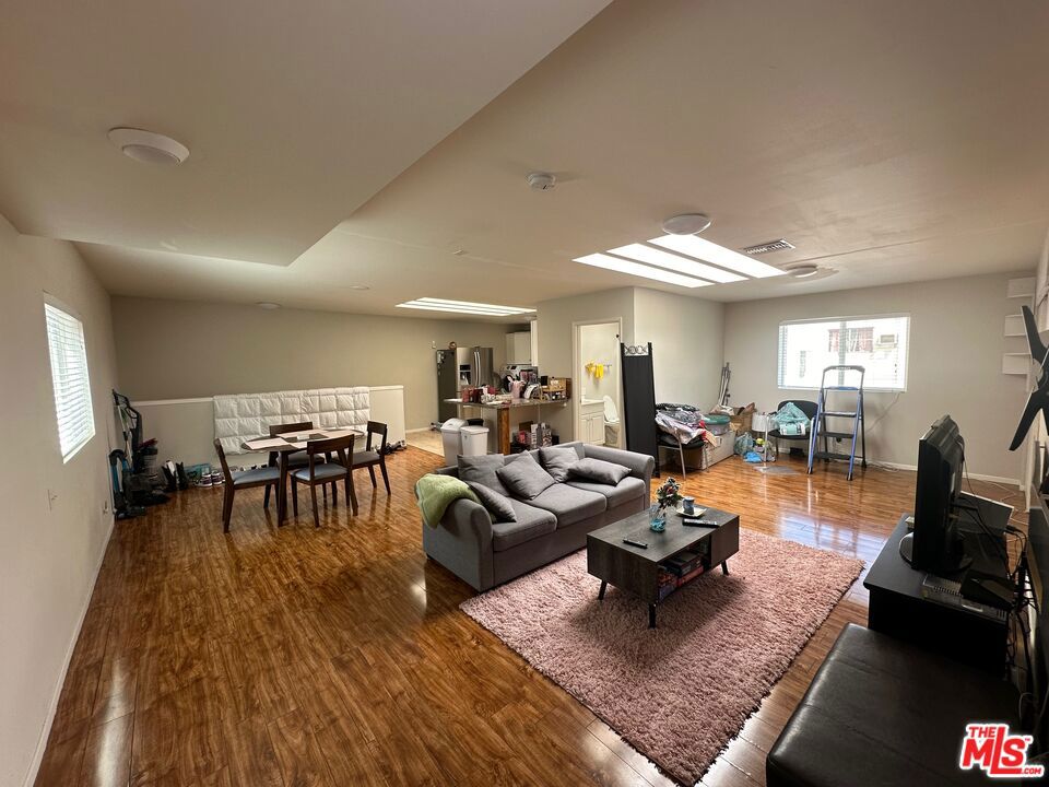MLS #25484621 image #1