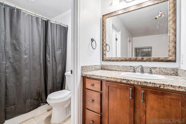 Image 16 of 30 For 1350 Escondido Blvd  37