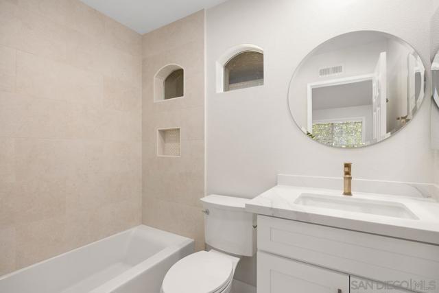 3693 RUETTE DE VILLE, San Diego CA: https://media.crmls.org/mediaz/49fc549d-95dc-4faf-9274-a45745c8ddd4.jpg