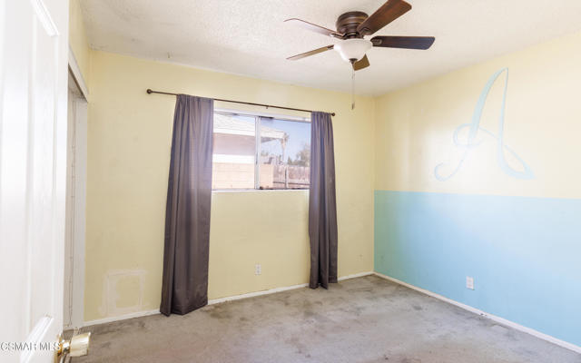 2137 Cutler Street, Simi Valley CA: https://media.crmls.org/mediaz/49fde767-2127-47eb-be3b-9489cc89d8dd.jpg