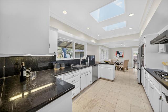 13010 Glen Brae Drive, Saratoga CA: https://media.crmls.org/mediaz/49fed895-a404-4299-a54b-275a93afce1c.jpg