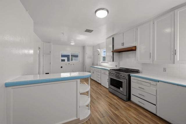 3283 Meade Avenue, San Diego CA: https://media.crmls.org/mediaz/49ff09e6-a201-49fb-8821-49d0f15d5d77.jpg