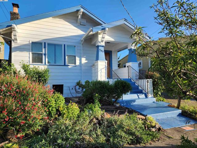 993 Arlington Ave, Oakland, CA 94608